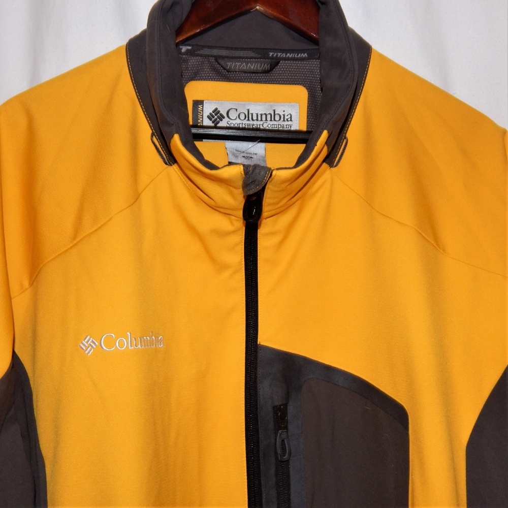 NWT Men Columbia jacket coat 4XL Gold Grey wind / water resistant